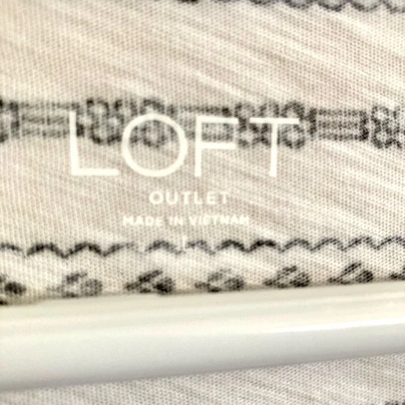 LOFT Top - Picture 3 of 5